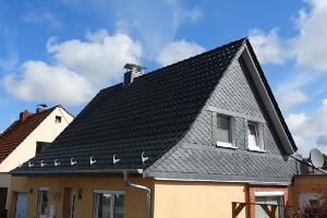 Giebelverkleidung mit Naturschiefer 20x20